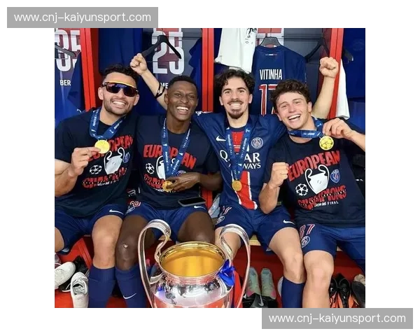 法兰西的冰与火之歌：当巴黎圣日耳曼遇上马赛，这不仅是足球，更是灵魂的对撞